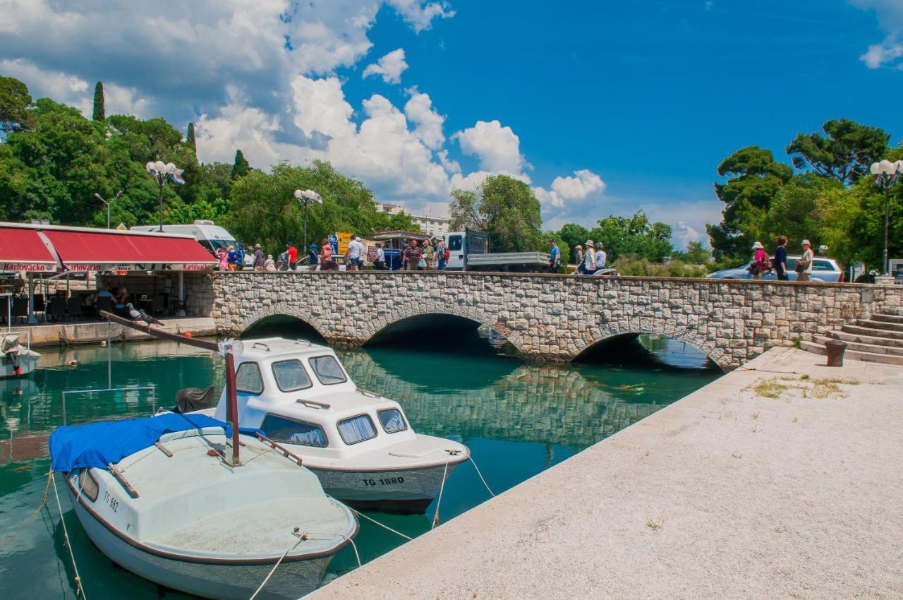 Bazzar Apartments Trogir Exterior photo